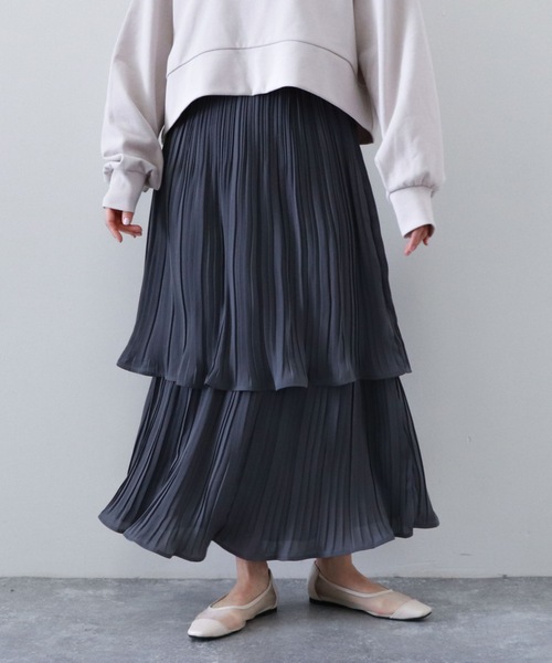 archives（アルシーヴ）の「プリーツティアードスカート（スカート・レディース・ブルー/ブラック/ピンクベージュ/ベージュ/グリーン・MEDIUM）」の13枚目の写真