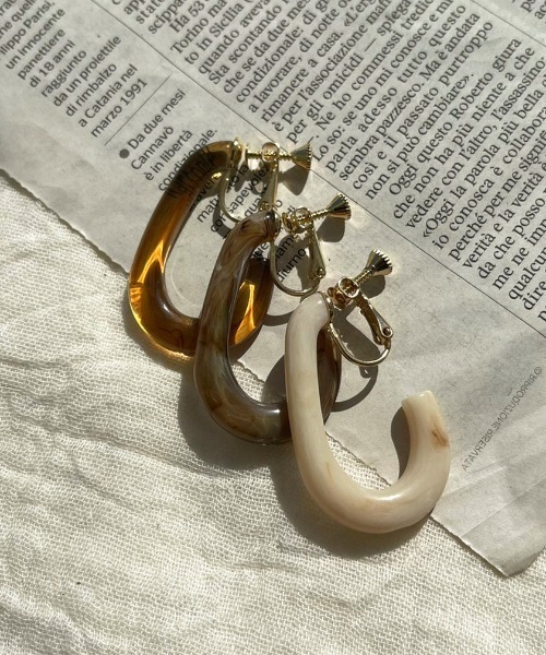 apres jour mignon（アプレジュールミニョン）の「【apresjour mignon×ARIAZ】アソートカラーイヤリング（イヤリング・レディース・モカ/アイボリー/オフホワイト/グレイッシュベージュ/ダークブラウン/マスタード/ライトブラウン/その他・ONESIZE）」の11枚目の写真