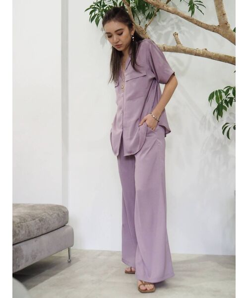 EVRIS（エヴリス）の「サテンワイドイージーパンツ【セットアップ着用可能】（その他パンツ・レディース・パープル/カーキ/ベージュ/ブラック・FREE）」の11枚目の写真