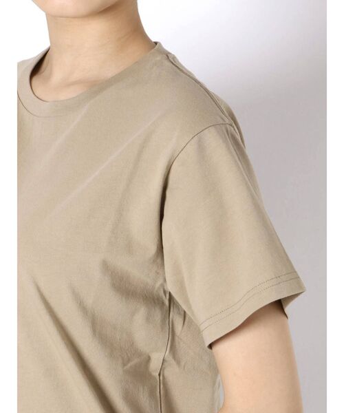 Ungrid(アングリッド)の「BASIC クルーネックTee(Tシャツ/カットソー・レディース・ブラック/オフホワイト/ベージュ・SMALL/MEDIUM)」の16枚目の写真