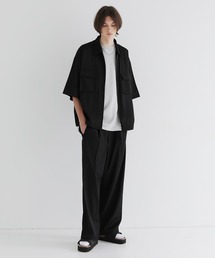 LILL | ポリトロストレッチ半袖ビッグポケットジップシャツ＆ワイドパンツ　セットアップ(セットアップ)