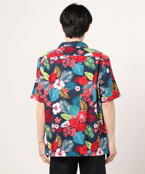 Original Penguin by Munsingwear（オリジナルペンギン バイ マンシングウェア）の「ペンギン バイ マンシングウェア フラワープリントオープンカラーシャツ メンズ ユニセックス ウェア スポーツウェア ゴルフ（シャツ/ブラウス・メンズ・マルチ・LL/M/L）」の5枚目の写真