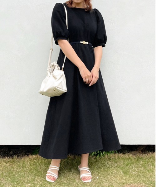 apres jour（アプレジュール）の「バックリボンパフワンピース【ZOZOTOWN限定アイテム】（ワンピース・レディース・オフホワイト/ブラック/ベージュ・フリー/X-LARGE）」の2枚目の写真