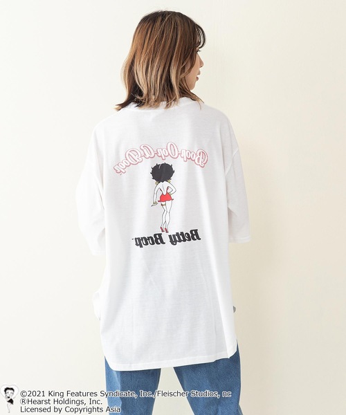 BETTY BOOP(ベティ・ブープ)の「【ベティー】ラウンドヘムオーバーサイズTシャツ(Tシャツ/カットソー・レディース・ダークグリーン/パープル/オフホワイト/ブラック系その他/グリーン系その他/スミクロ・FREE)」の11枚目の写真