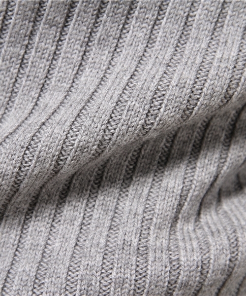 ELFORBR（エルフォーブル）の「ワイドリブボートネックプルオーバー（ニット/セーター・レディース・グレー/ネイビー・MEDIUM）」の5枚目の写真