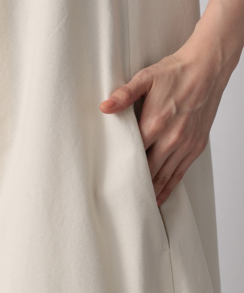 LOWRYS FARM（ローリーズファーム）の「Ａラインカラーノースリーブワンピース　947636（ワンピース・レディース・グリーン/アイボリー/オレンジ/パープル/ブラック/オレンジ系その他/ホワイト/ブラック系その他/ライム/パープル系その他・FREE）」の14枚目の写真