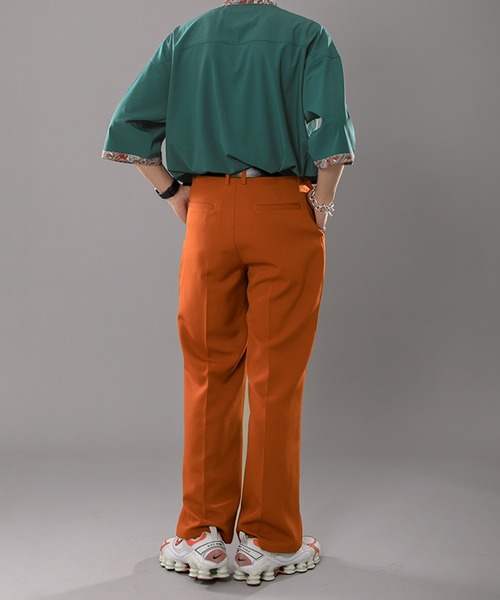 kutir（クティール）の「総柄クレリックトロミシャツ（シャツ/ブラウス・メンズ・ブラック/ダークグリーン・MEDIUM/LARGE）」の6枚目の写真