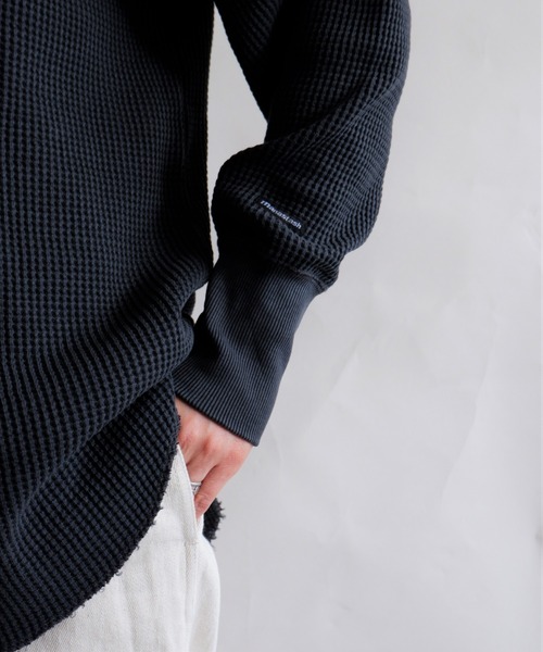 MANASTASH(マナスタッシュ)の「MANASTASH/マナスタッシュ W's HEAVY SNUG THERMAL MOCK NECK ウィメンズ ヘビースナッグサーマル モックネック(Tシャツ/カットソー・レディース・ナチュラル/ブラック/ベージュ/ブラウン・MEDIUM)」の18枚目の写真