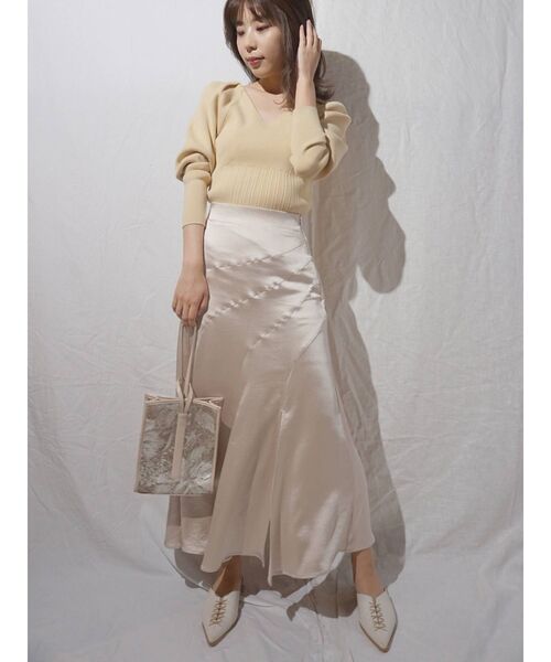 MERCURYDUO（マーキュリーデュオ）の「タックショルダーチェンジリブニット（ニット/セーター・レディース・オフホワイト/ブラック/イエロー/ラベンダー・FREE）」の8枚目の写真