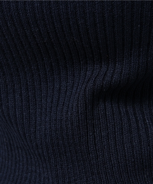 one after another NICE CLAUP（ワンアフターアナザーナイスクラップ）の「プチハイネックプルオーバーリブ無地（ニット/セーター・レディース・オフホワイト/サックスブルー/パープル/クリーム/ネイビー/ブラック・FREE）」の13枚目の写真