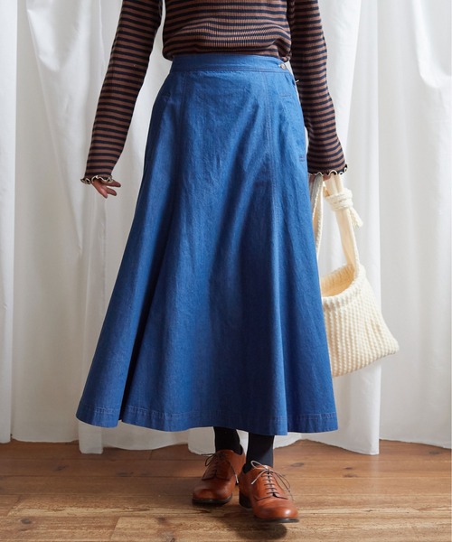 Lene（レネ）の「5oz デニム サーキュラースカート（スカート・レディース・ブルー/ネイビー・FREE）」の11枚目の写真