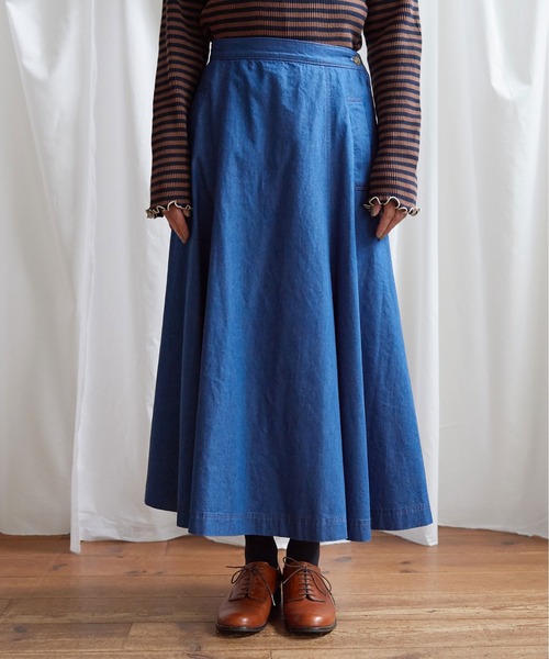 Lene（レネ）の「5oz デニム サーキュラースカート（スカート・レディース・ブルー/ネイビー・FREE）」の17枚目の写真