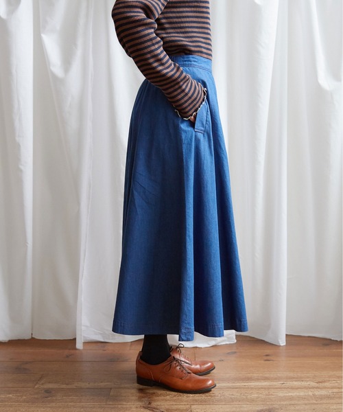 Lene（レネ）の「5oz デニム サーキュラースカート（スカート・レディース・ブルー/ネイビー・FREE）」の18枚目の写真