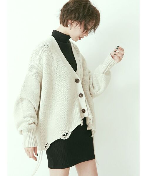 GYDA（ジェイダ）の「ダメージLOOSE ニット カーディガン（カーディガン/ボレロ・レディース・チャコールグレー/アイボリー・FREE）」の7枚目の写真