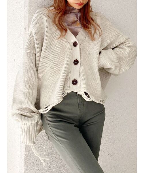 GYDA（ジェイダ）の「ダメージLOOSE ニット カーディガン（カーディガン/ボレロ・レディース・チャコールグレー/アイボリー・FREE）」の13枚目の写真