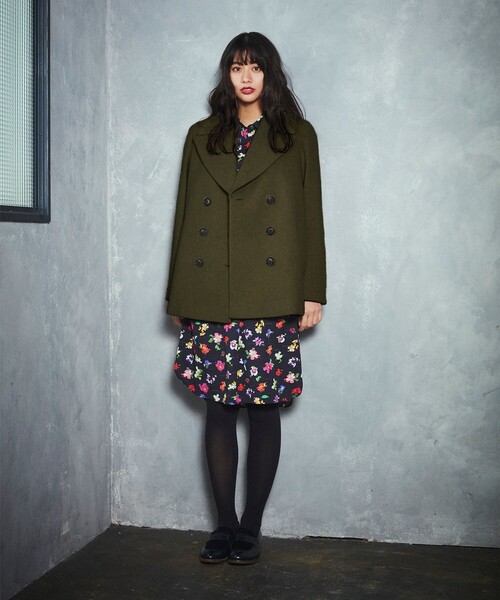 Paul Smith(ポールスミス)の「【WEB限定アイテム】ウールアウター Pコート(ピーコート・レディース・カーキ系/ネイビー系/アイボリー系・42/40/38/44L/46L)」の8枚目の写真