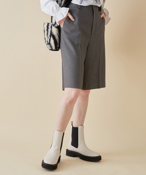 MADEMOISELLE ROPE'（マドモアゼル ロペ）の「<春まで使える>ツイルストレッチハーフパンツ（その他パンツ・レディース・チャコールグレー/ライトグリーン・36/38）」の12枚目の写真