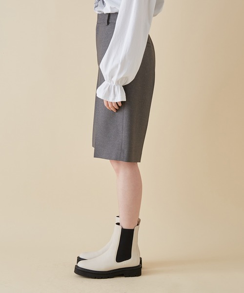 MADEMOISELLE ROPE'（マドモアゼル ロペ）の「<春まで使える>ツイルストレッチハーフパンツ（その他パンツ・レディース・チャコールグレー/ライトグリーン・36/38）」の7枚目の写真