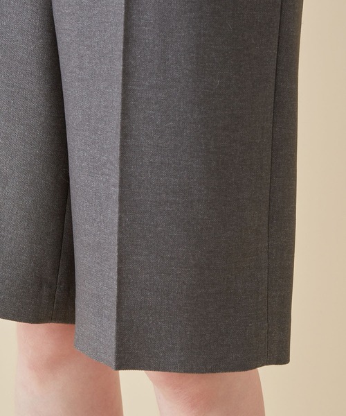 MADEMOISELLE ROPE'（マドモアゼル ロペ）の「<春まで使える>ツイルストレッチハーフパンツ（その他パンツ・レディース・チャコールグレー/ライトグリーン・36/38）」の11枚目の写真