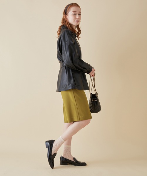 MADEMOISELLE ROPE'（マドモアゼル ロペ）の「<春まで使える>ツイルストレッチハーフパンツ（その他パンツ・レディース・チャコールグレー/ライトグリーン・36/38）」の4枚目の写真