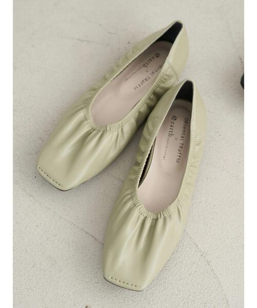 ORiental TRaffic(オリエンタルトラフィック)の「ORiental TRaffic ギャザーパンプス *(パンプス・レディース・ベージュ/ブラック/ミント・L/S/M)」の6枚目の写真