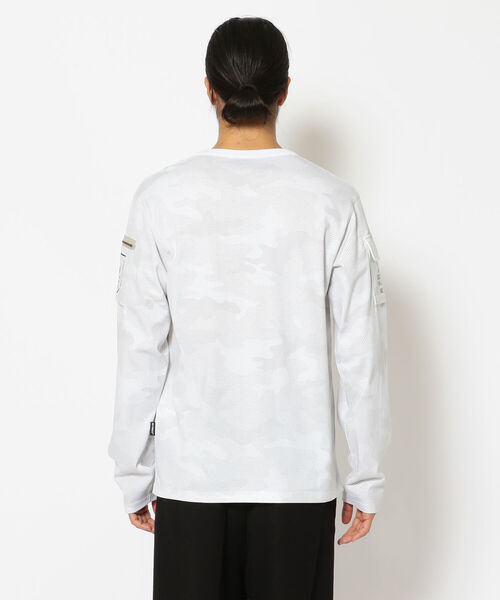 AVIREX（アヴィレックス）の「ファティーグ  クルーネック 長袖 Tシャツ/LONG SLEEVE FATIGUE CREW NECK T-SHIRT/アヴィレックス/AVIREX（Tシャツ/カットソー・メンズ・ブラック/オリーブ/White/ホワイト/ネイビー/Black・XX-LARGE/X-LARGE/MEDIUM/LARGE）」の8枚目の写真