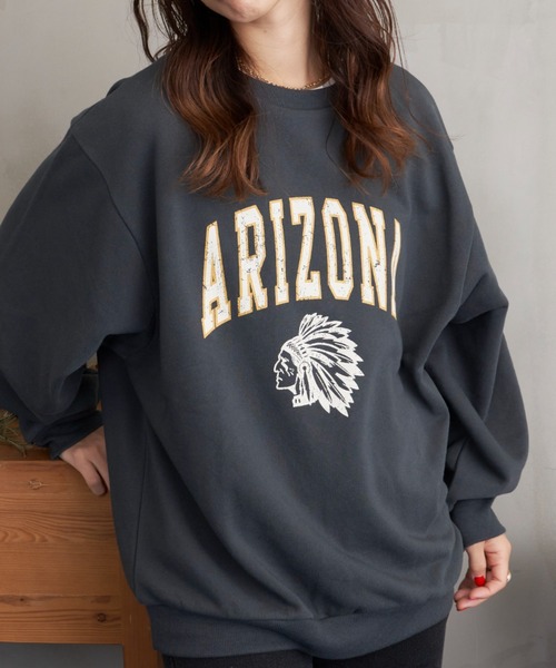 AIC.（エーアイシー）の「ARIZONAロゴプリントビッグ裏毛スウェット（スウェット・レディース・オフホワイト/グレー/チャコールグレー/ネイビー・FREE）」の21枚目の写真