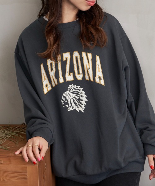 AIC.（エーアイシー）の「ARIZONAロゴプリントビッグ裏毛スウェット（スウェット・レディース・オフホワイト/グレー/チャコールグレー/ネイビー・FREE）」の22枚目の写真