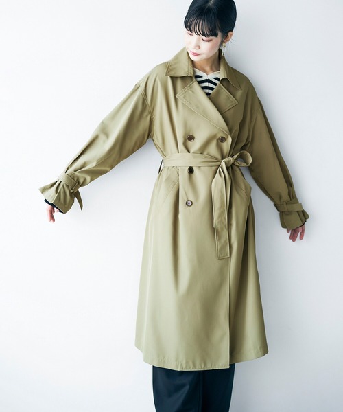 haco!（ハコ）の「どうせ買うなら長い季節楽しめるのがいい！インナーコートも着られるビッグスリーブトレンチコート（トレンチコート・レディース・セージグリーン・1/2）」の4枚目の写真