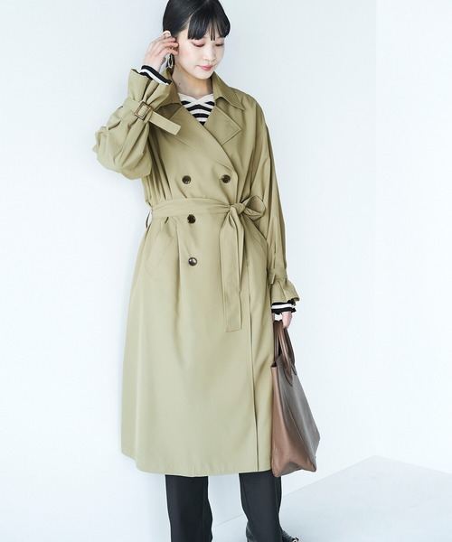 haco!（ハコ）の「どうせ買うなら長い季節楽しめるのがいい！インナーコートも着られるビッグスリーブトレンチコート（トレンチコート・レディース・セージグリーン・1/2）」の18枚目の写真