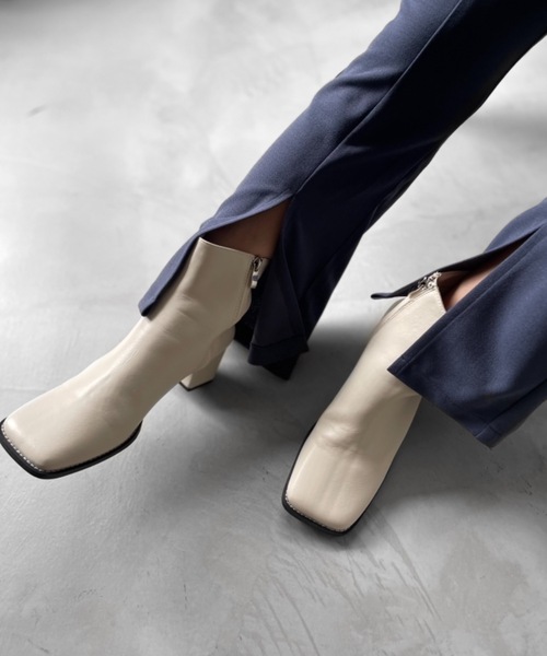 Solace（ソレイス）の「ワイドスクエアトゥミドルブーツ（ブーツ・レディース・ベージュ/アイボリー/ブラック・LL/M/L）」の11枚目の写真