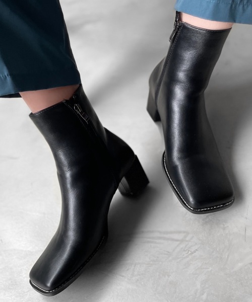 Solace（ソレイス）の「ワイドスクエアトゥミドルブーツ（ブーツ・レディース・ベージュ/アイボリー/ブラック・LL/M/L）」の15枚目の写真