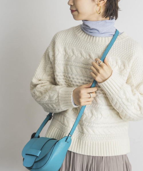 URBAN RESEARCH（アーバンリサーチ）の「シャーリングスリーブタートルネックカットソー（Tシャツ/カットソー・レディース・ライトグレー/ブラウン/グリーン/ライトブルー・FREE）」の7枚目の写真