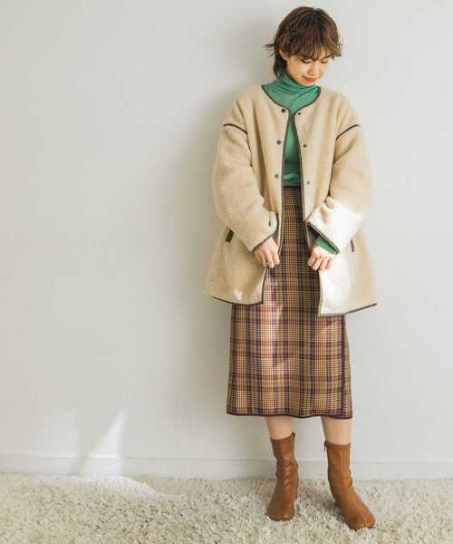 URBAN RESEARCH（アーバンリサーチ）の「シャーリングスリーブタートルネックカットソー（Tシャツ/カットソー・レディース・ライトグレー/ブラウン/グリーン/ライトブルー・FREE）」の22枚目の写真