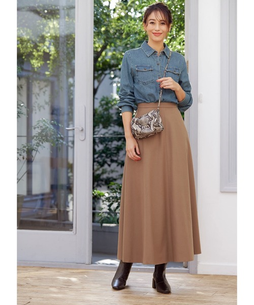 STYLE DELI（スタイルデリ）の「ベーシックデニムシャツ（シャツ/ブラウス・レディース・ブルー・MEDIUM）」の6枚目の写真