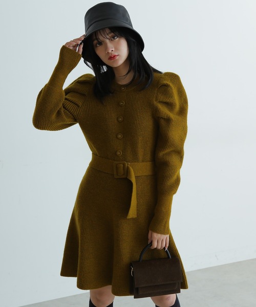 FREE'S MART（フリーズマート）の「◆ボリュームスリーブミニ丈ニットワンピース（ワンピース・レディース・ブラック/ベージュ/イエロー・FREE）」の3枚目の写真