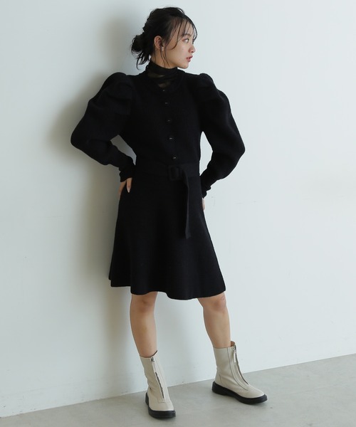 FREE'S MART（フリーズマート）の「◆ボリュームスリーブミニ丈ニットワンピース（ワンピース・レディース・ブラック/ベージュ/イエロー・FREE）」の4枚目の写真