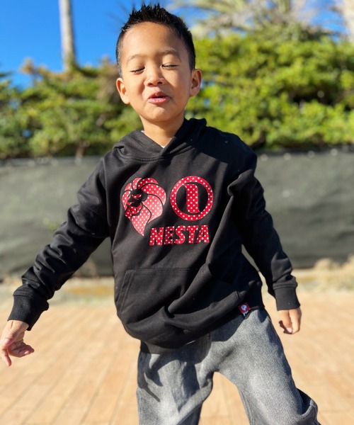 NESTA BRAND(ネスタブランド)の「NESTA KIDS(ネスタキッズ) / スターロゴパーカー(パーカー・キッズ・ブラック/レッド・150/130/120/140)」の4枚目の写真