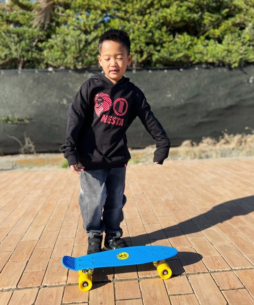 NESTA BRAND(ネスタブランド)の「NESTA KIDS(ネスタキッズ) / スターロゴパーカー(パーカー・キッズ・ブラック/レッド・150/130/120/140)」の8枚目の写真
