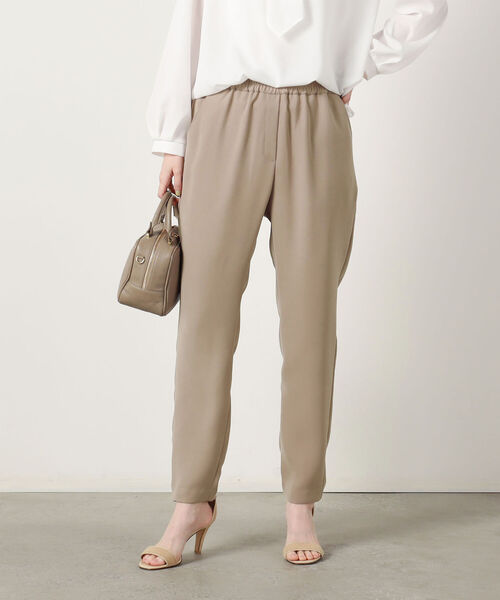 NOLLEY’S Sophi(ノーリーズソフィ)の「◇【WEB限定】テーパードパンツ(その他パンツ・レディース・オフホワイト/ブラック/グレイッシュベージュ/ネイビー・36/38/40)」の3枚目の写真