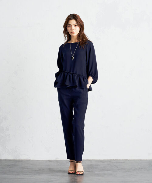 NOLLEY’S Sophi(ノーリーズソフィ)の「◇【WEB限定】テーパードパンツ(その他パンツ・レディース・オフホワイト/ブラック/グレイッシュベージュ/ネイビー・36/38/40)」の5枚目の写真