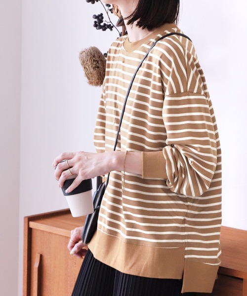 reca(レカ)の「サイドスリットボーダートップス(Tシャツ/カットソー・レディース・ブラック系その他/ブラック/グレー/ベージュ系その他/ホワイト系その他/ネイビー/オリーブ/ボルドー・FREE)」の15枚目の写真
