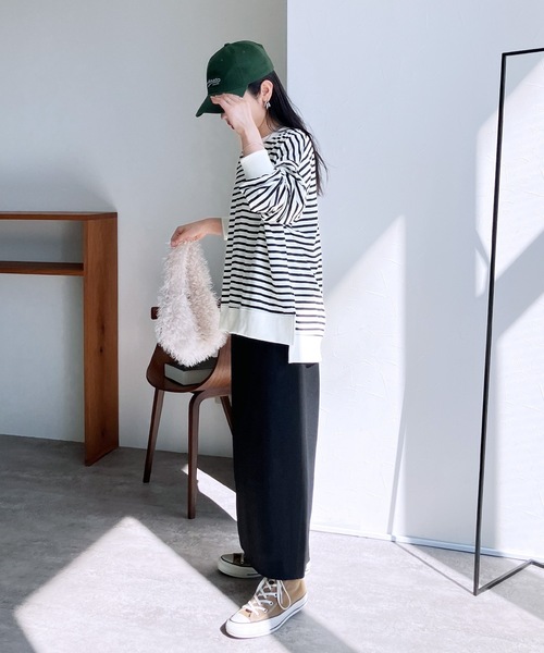 reca(レカ)の「サイドスリットボーダートップス(Tシャツ/カットソー・レディース・ブラック系その他/ブラック/グレー/ベージュ系その他/ホワイト系その他/ネイビー/オリーブ/ボルドー・FREE)」の21枚目の写真