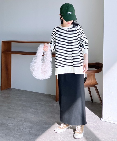 reca(レカ)の「サイドスリットボーダートップス(Tシャツ/カットソー・レディース・ブラック系その他/ブラック/グレー/ベージュ系その他/ホワイト系その他/ネイビー/オリーブ/ボルドー・FREE)」の20枚目の写真