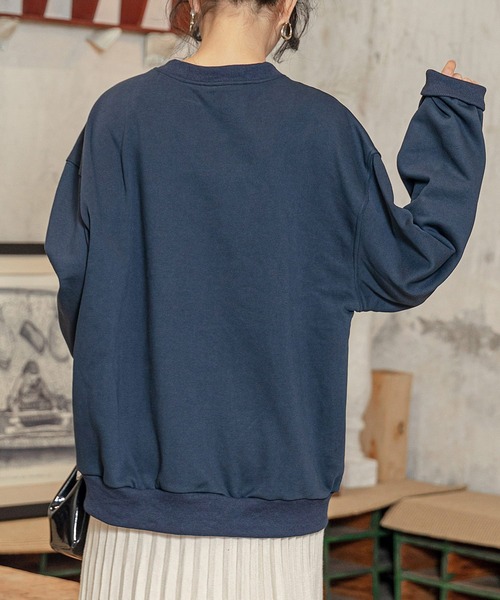 DAY CLOSET（デイ クローゼット）の「レディース DAYCLOSETロゴ入りプルオーバースウェット（スウェット・レディース・ネイビー/ホワイト系その他/グリーン/チャコールグレー・ONE SIZE）」の21枚目の写真