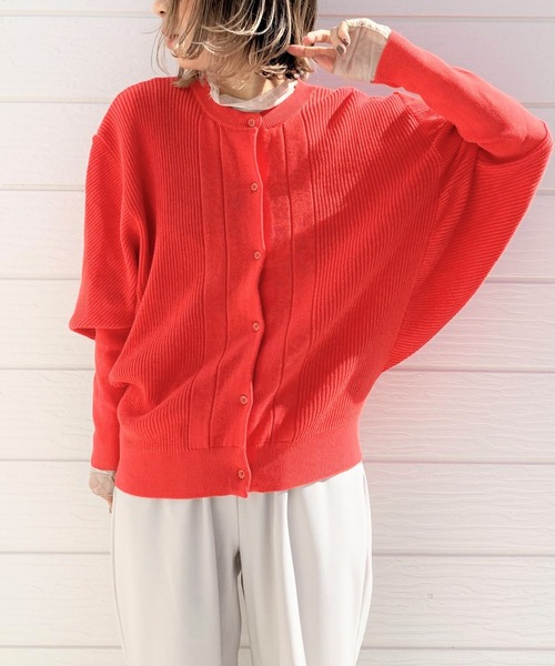 Q（キュー）の「強撚ドルマンカーデ（カーディガン/ボレロ・レディース・ラベンダー/レッド・MEDIUM）」の2枚目の写真