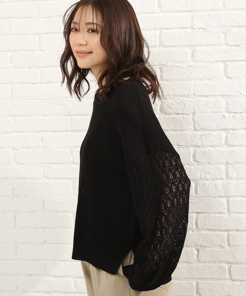 SHOO・LA・RUE（シューラルー）の「◆袖透かし編みデザインニット（ニット/セーター・レディース・ブラック/イエロー/ブルー/ナチュラル・00）」の16枚目の写真