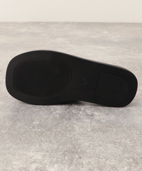 Heather(ヘザー)の「パフィサンダル 265453(サンダル・レディース・ブラック/アイボリー・M/L)」の11枚目の写真