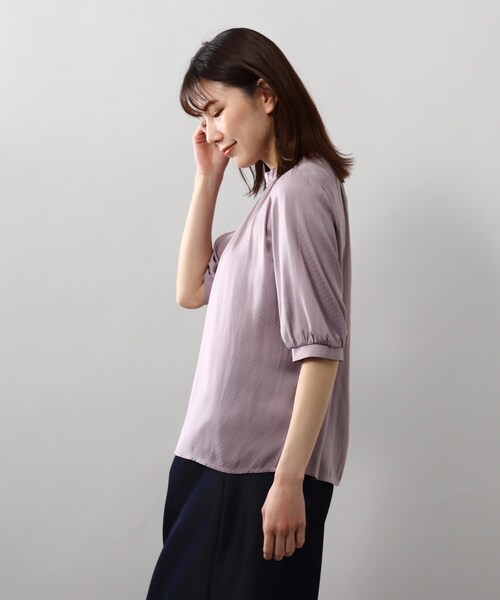 SOUP（スープ）の「◆上品フェミニンサテンドビーブラウス（シャツ/ブラウス・レディース・ライトグレー/ネイビー/ライトパープル・11/15 /13/09）」の5枚目の写真