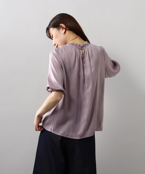 SOUP（スープ）の「◆上品フェミニンサテンドビーブラウス（シャツ/ブラウス・レディース・ライトグレー/ネイビー/ライトパープル・11/15 /13/09）」の6枚目の写真